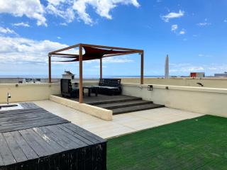 Newly built appartment with sea view and private rooftop - 8