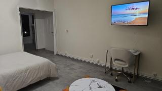 Cozy studio 3 min walk to train station - Metz - 4