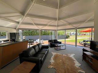 Starboard Retreat - Mahia - 2