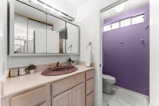 Colorful and Cozy Haven with Heated Pool - Rodeo - 4