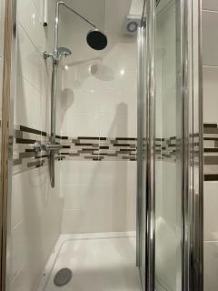Cozy En-Suite Room with Free Parking Included - Brighton & Hove - 2