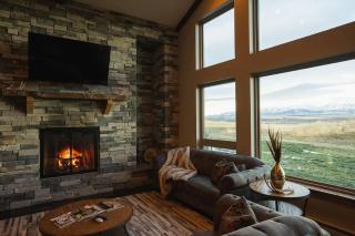Mountain Lodge - Clyde Park - 2