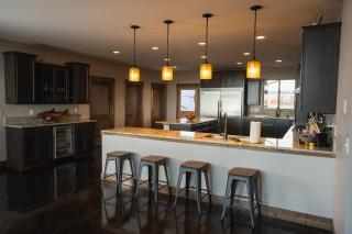 Mountain Lodge - Clyde Park - 1
