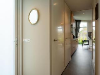 Luxury holiday home surrounded by water and forest - Sint Nicolaasga - 5
