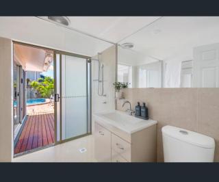 Newport Island Resort - Port Macquarie - 4