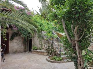 Seaside holiday house Sutivan, Brac - 23655 - Sutivan - 3