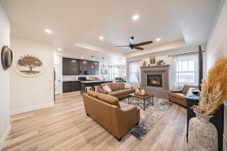 Teton Valley Getaway with Private Deck and Hot Tub! - Ashton - 7