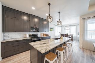 Teton Valley Getaway with Private Deck and Hot Tub! - Ashton - 3