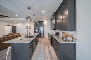 Private Hot Tub and Deck Teton Valley Getaway - Ashton - 1
