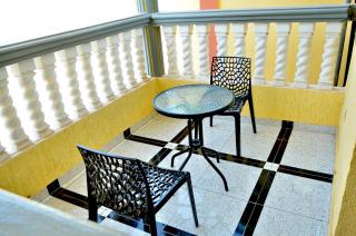 Appartement meublé à Lomé, Zanguéra, Togo - 1