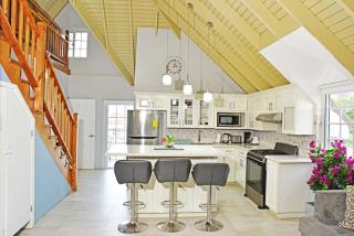 Penthouse with Loft at Seacastles, Beach and Pool 207 - 8