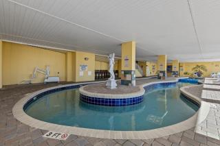 Downtown Oceanfront, 2BR, Walk to Starbucks, 6ppl - Myrtle Beach - 2