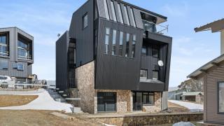 Burramungee - 4 Bedroom Chalet - Mount Hotham - 3
