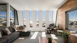 Burramungee - 4 Bedroom Chalet - Mount Hotham - 0