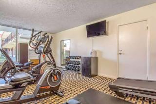 Ramada by Wyndham Santee I-95 - Santee - 3