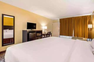 Ramada by Wyndham Santee I-95 - Santee - 1