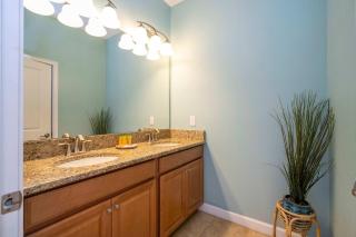 Stunning 5Bd Close to Disney at Storey Lake 3199 - Kissimmee - 2