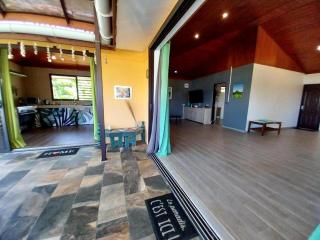 Manihini Beach Fare - Moorea - 2