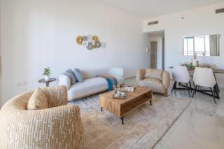 Frank Porter - Golden Dream Tower - Dubai - 6