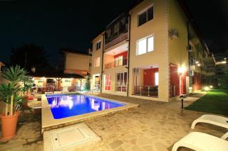 ModernDuplexes in PanoramaRoofComplex - Balchik - 1