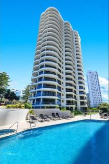 Beachside 1 BDR Ocean View Apartment Broadbeach - Gold Coast - 4