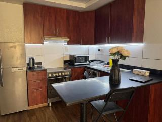 Dubai Marina Escan Tower Family Apartment - 5