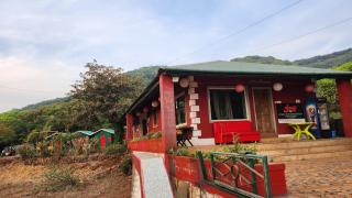 Junglee Nest Holiday Home & Huts - 4