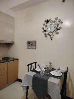 Owls and Larks BnB 300mbps WiFi, Netflix, Coffee - Manila - 8