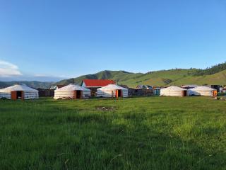 Tunkhelguesthouse - - 6