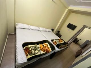 Incredible Banaras Inn - Varanasi - 2