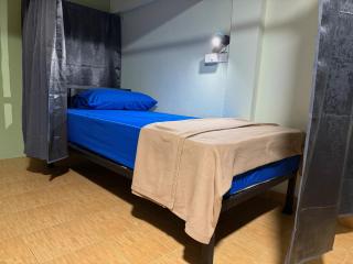 Penny Hostel & Cafe - 2