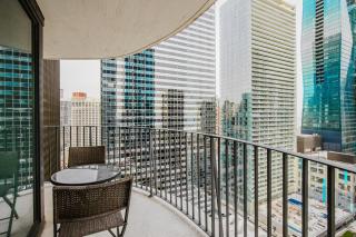 Blueground Lakeshore East pool wd nr park CHI-1199 - 5