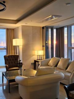3B3B Luxury Beach Condo with Breathtaking Views - Busan - 6