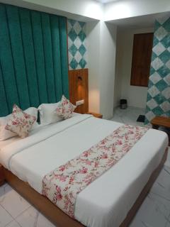 Hotel Lemon Gota - Ahmedabad - 7