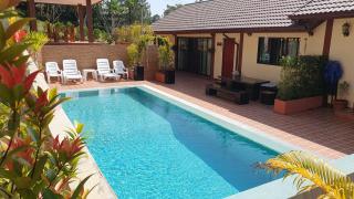 Villa Lek Noi - private pool & karaoke สระว่ายน้ำส่วนตัวและคาราโอเกะ - Khao Kho - 0