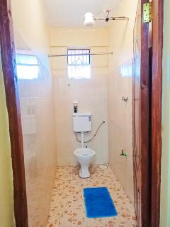Dee's Place - Nyeri - 5