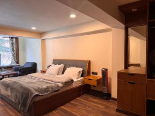 Alpine Guest House - 2