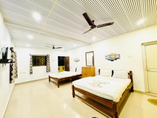 SAI AARUSH Guest House - Calangute - 3