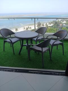 Beach Breeze 001 - Mombasa - 1