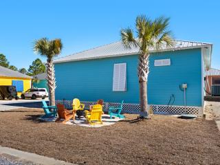 Tropic Like Its Hot Beachside Cottage-Resort Pool - Gulf Shores - 8