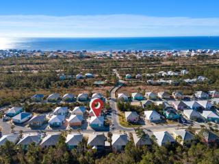 Tropic Like Its Hot Beachside Cottage-Resort Pool - Gulf Shores - 5
