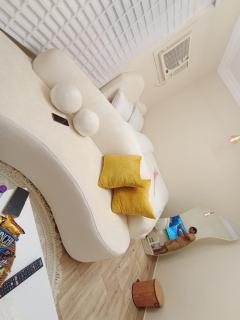 استيديو انيق وهادئ - 5