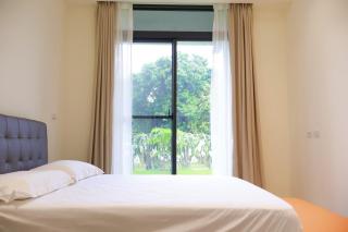 Hidden Field Quiet House - 7