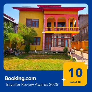 Rustic Retreat Homestay Family Suite - Srinagar - 8