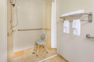Days Inn by Wyndham Semmes Mobile - Mobile - 7