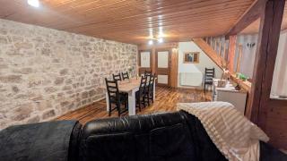 Appartement cosy dans ancienne ferme - - 0
