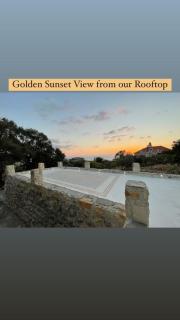 Bella Guesthouse with Garden, Pool & Jacuzzi - - 8
