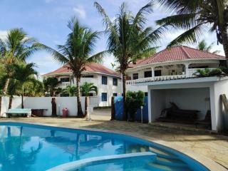 Mupala Homes - Cozy 3 bedroom Diani - Ukunda - 2