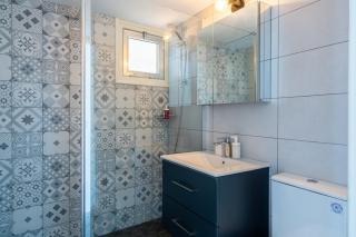 Liric - 3 Bedroom Apt W Balcony in Larnaca - 2