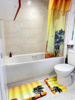 St Mark's Apartment - Dagenham - 7